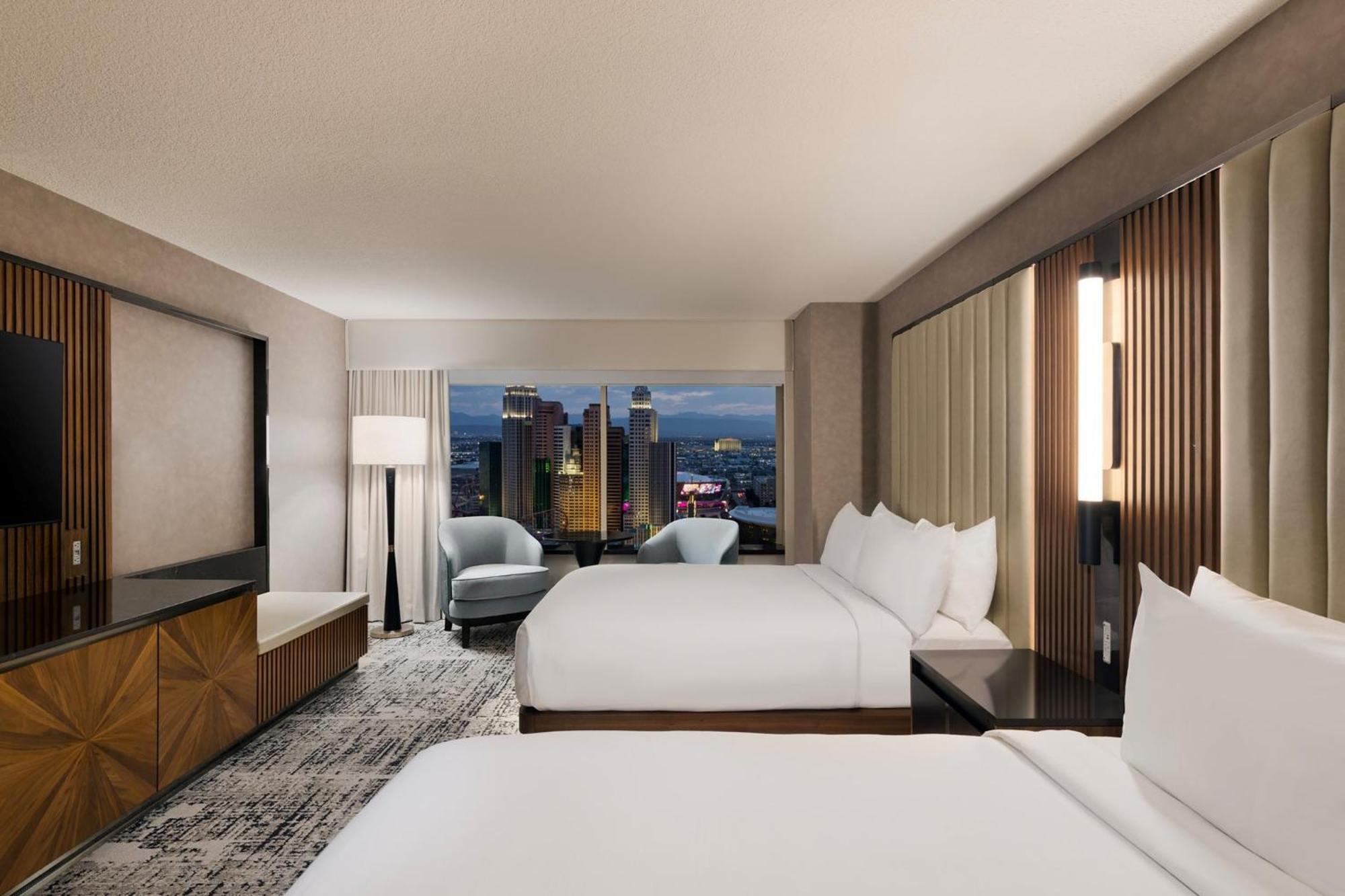 MGM avec 2 Lits Queen-Size - Vue sur Strip